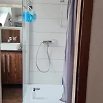 Monteurzimmer Wg Kurzzeitvermietung Monteurzimmer Alloggio in famiglia *