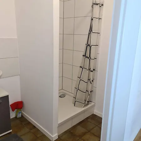 Ubytování v soukromí Monteurzimmer Wg Kurzzeitvermietung Monteurzimmer Düren - Eifel