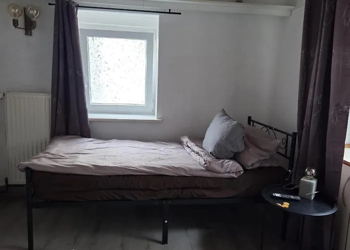 Privatunterkunft Monteurzimmer Wg Kurzzeitmieter *in